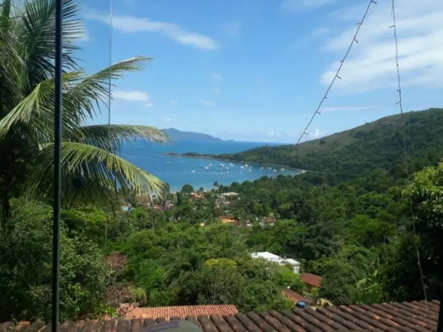 Foto 3 de Sobrado com 3 quartos à venda, 195m2 em Ubatuba - SP