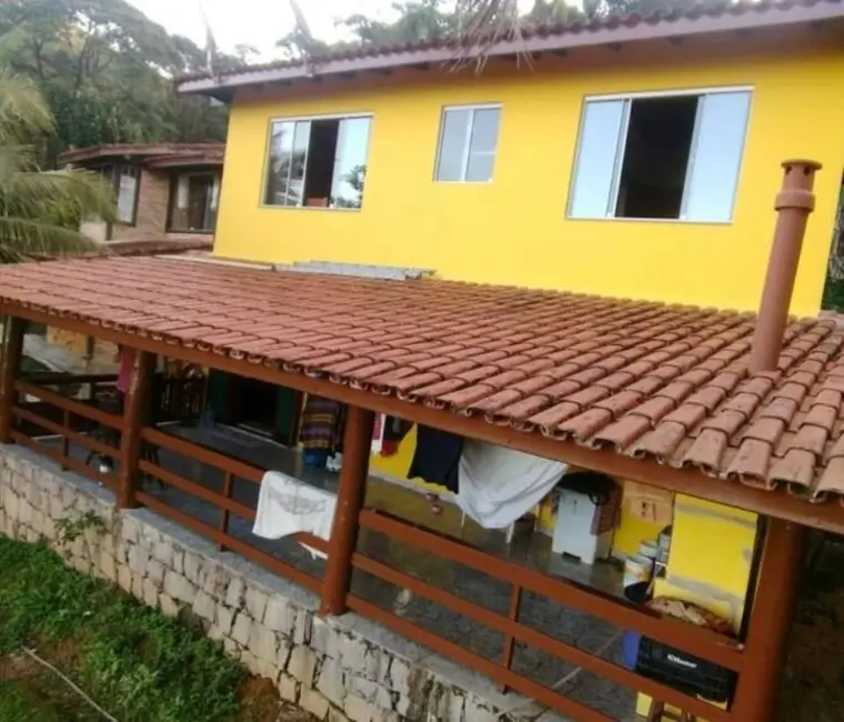 Foto 1 de Sobrado com 3 quartos à venda, 195m2 em Ubatuba - SP