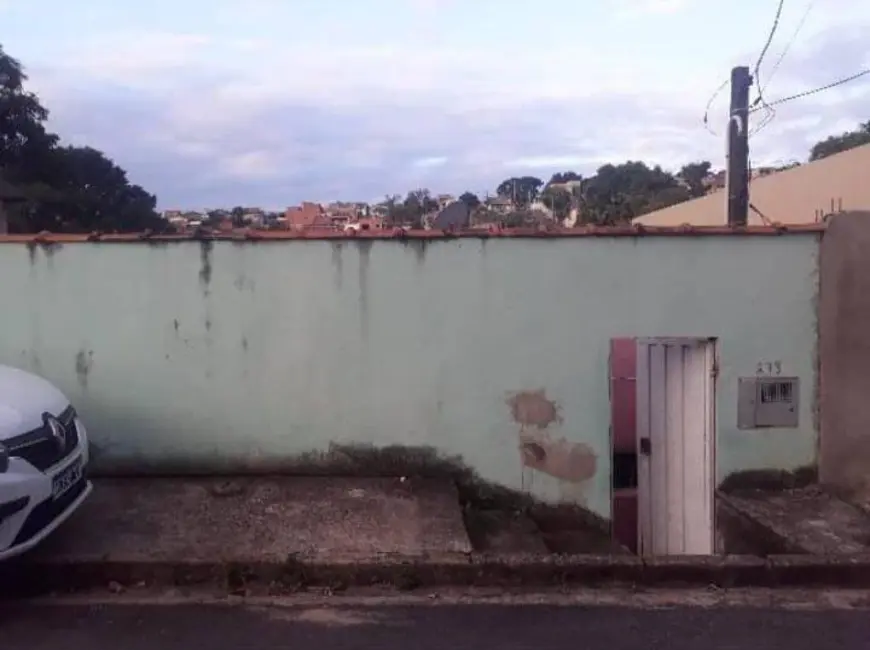 Foto 1 de Casa com 2 quartos à venda, 85m2 em São Gonçalo, Taubate - SP