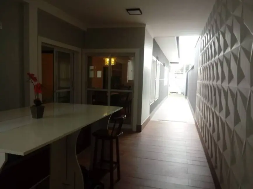 Foto 7 de Casa com 3 quartos à venda, 203m2 em Tremembe - SP