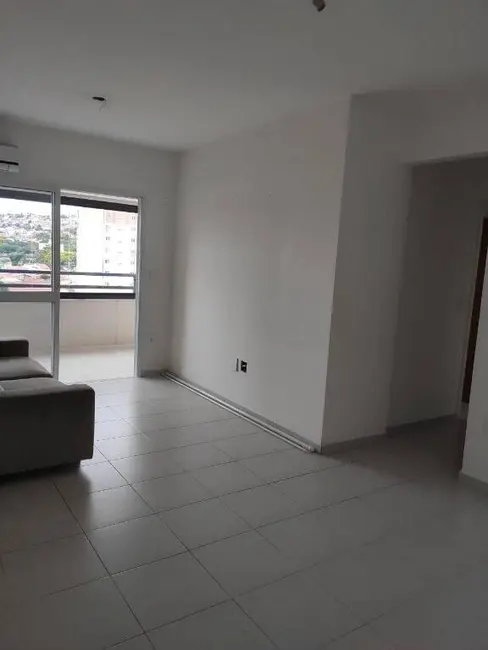 Foto 3 de Apartamento com 2 quartos à venda, 71m2 em Centro, Taubate - SP