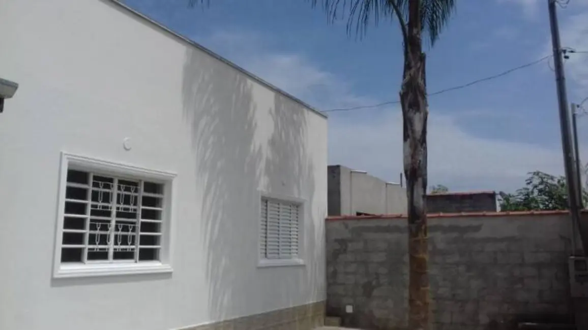 Foto 9 de Casa com 2 quartos à venda, 92m2 em Residencial Estoril, Taubate - SP