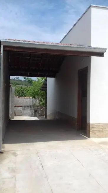 Foto 6 de Casa com 2 quartos à venda, 92m2 em Residencial Estoril, Taubate - SP