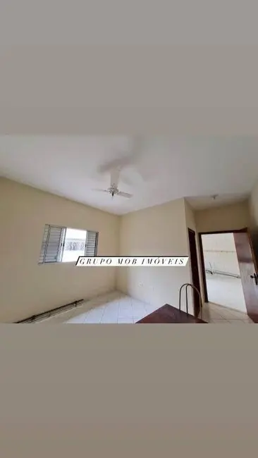 Foto 6 de Casa com 2 quartos à venda, 193m2 em Jardim do Sol, Taubate - SP