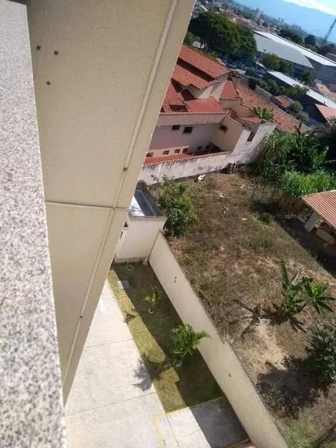 Foto 2 de Apartamento com 2 quartos à venda, 58m2 em Jardim Gurilândia, Taubate - SP