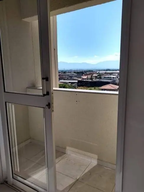 Foto 1 de Apartamento com 2 quartos à venda, 58m2 em Jardim Gurilândia, Taubate - SP
