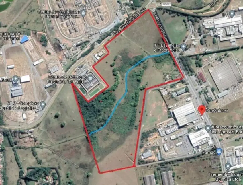 Foto 1 de Terreno / Lote à venda, 330000m2 em Taubate - SP
