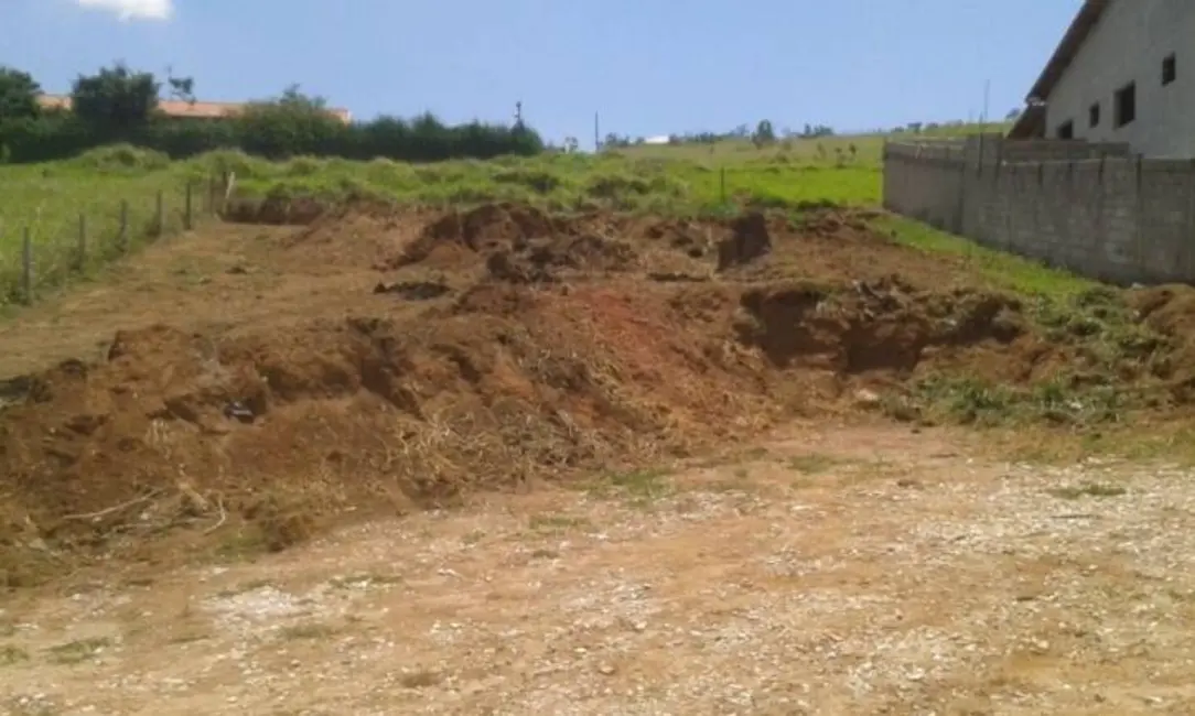 Foto 1 de Terreno / Lote à venda, 840m2 em Itaim, Taubate - SP