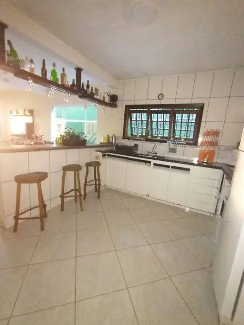 Foto 7 de Sobrado com 3 quartos à venda, 91m2 em Ubatuba - SP