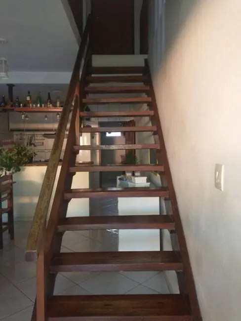 Foto 4 de Sobrado com 3 quartos à venda, 91m2 em Ubatuba - SP