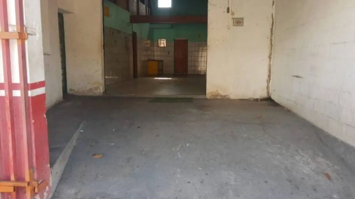 Foto 2 de Sala Comercial para alugar, 80m2 em Vila Aparecida, Taubate - SP