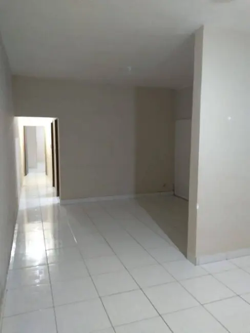 Foto 5 de Casa com 2 quartos à venda, 120m2 em Tremembe - SP
