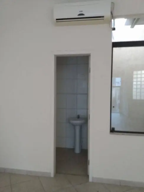Foto 7 de Sala Comercial para alugar, 80m2 em Centro, Taubate - SP