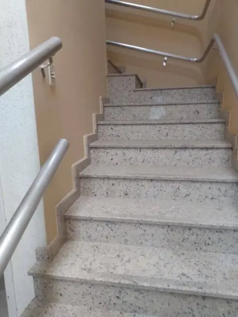 Foto 5 de Sala Comercial para alugar, 80m2 em Centro, Taubate - SP