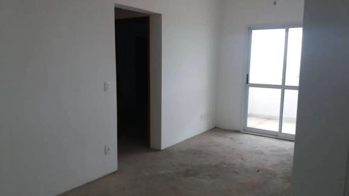 Foto 2 de Apartamento com 2 quartos à venda, 70m2 em Taubate - SP