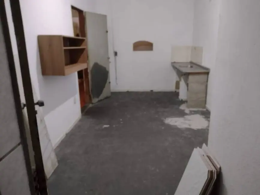 Foto 4 de Sala Comercial para alugar, 80m2 em Jardim Jaraguá, Taubate - SP