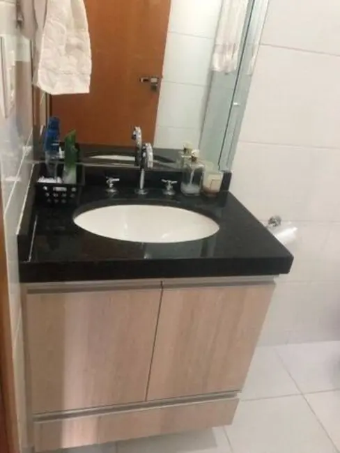 Foto 6 de Sobrado com 3 quartos à venda, 120m2 em Vila Areao, Taubate - SP
