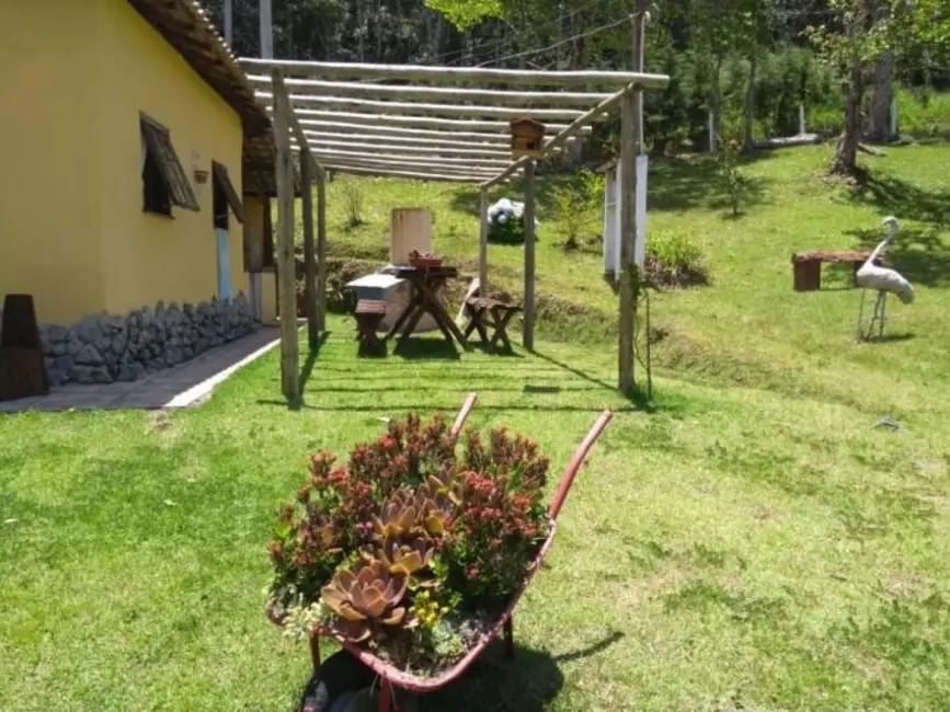 Sítio / Rancho com 4 quartos à venda, 28000m2 em Sao Luiz Do Paraitinga - SP - imagem 6 Foto 6 de Sítio / Rancho com 4 quartos à venda, 28000m2 em Sao Luiz Do Paraitinga - SP