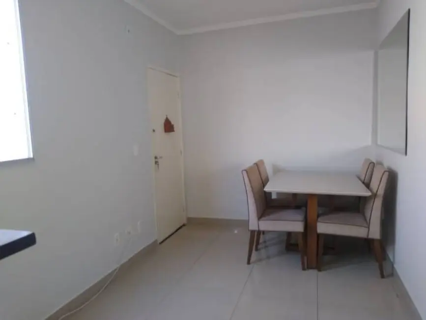 Foto 2 de Apartamento com 2 quartos à venda, 47m2 em Residencial Sítio Santo Antônio, Taubate - SP
