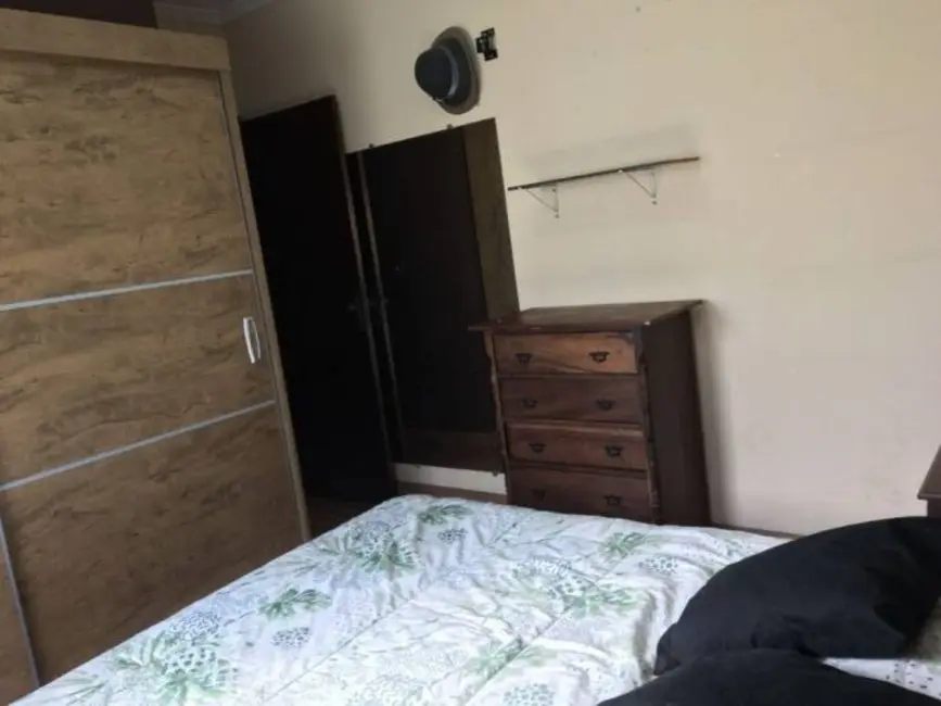 Foto 2 de Sobrado com 3 quartos à venda, 80m2 em Esplanada Santa Terezinha, Taubate - SP