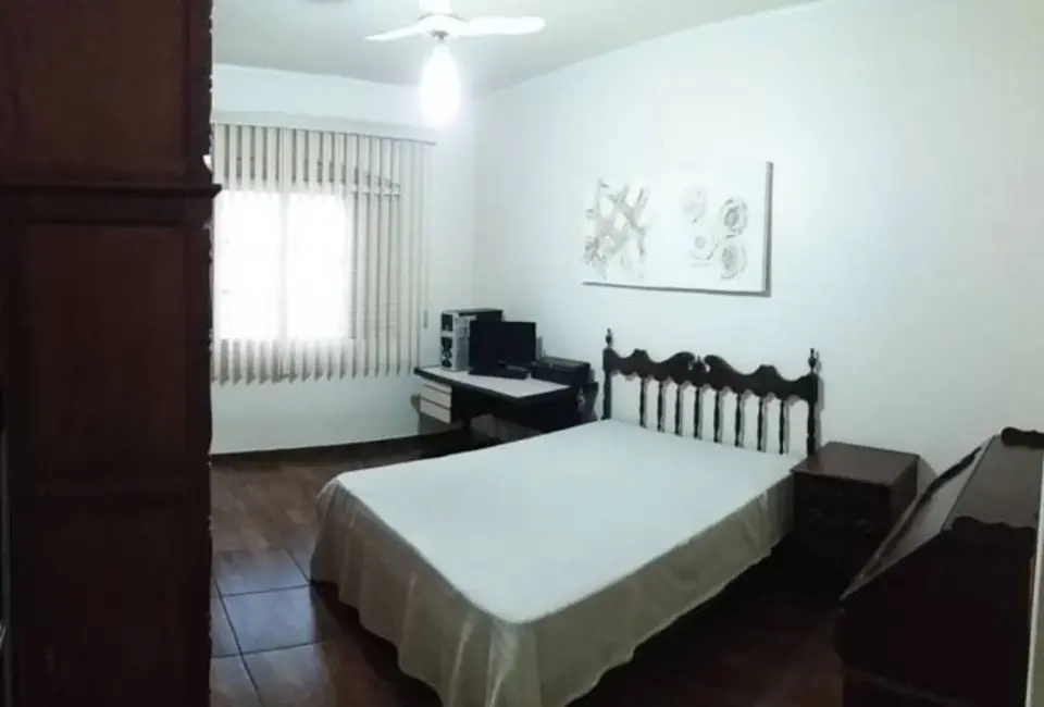 Foto 8 de Casa com 3 quartos à venda, 168m2 em Jardim Ana Rosa, Taubate - SP