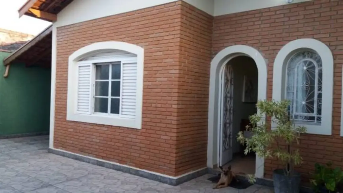 Foto 2 de Casa com 3 quartos à venda, 168m2 em Jardim Ana Rosa, Taubate - SP