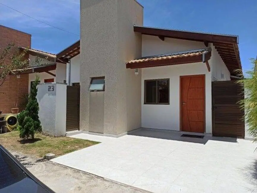 Foto 3 de Casa com 3 quartos à venda, 80m2 em Barreiro, Taubate - SP