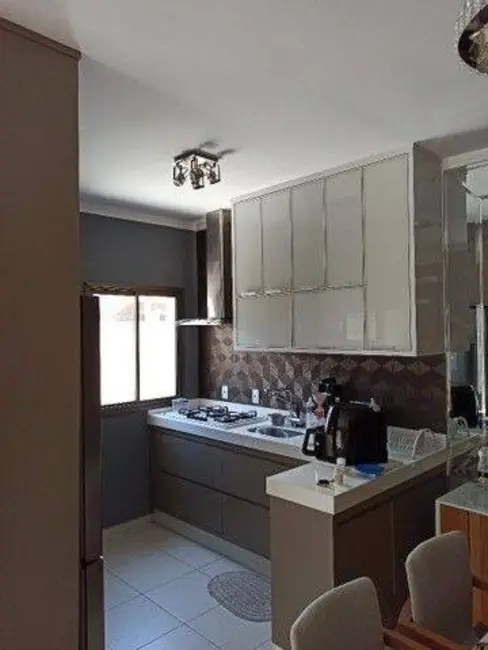 Foto 6 de Casa com 3 quartos à venda, 80m2 em Barreiro, Taubate - SP