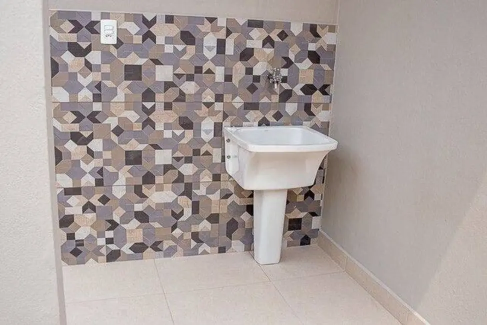 Casa com 3 quartos à venda, 140m2 em Bairro do Grama, Cacapava - SP - imagem 7 Foto 7 de Casa com 3 quartos à venda, 140m2 em Bairro do Grama, Cacapava - SP