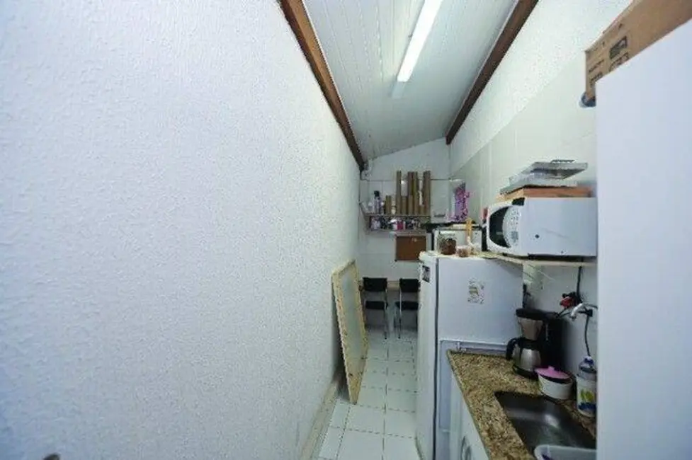 Sala Comercial à venda, 197m2 em Sao Jose Dos Campos - SP - imagem 9 Foto 9 de Sala Comercial à venda, 197m2 em Sao Jose Dos Campos - SP