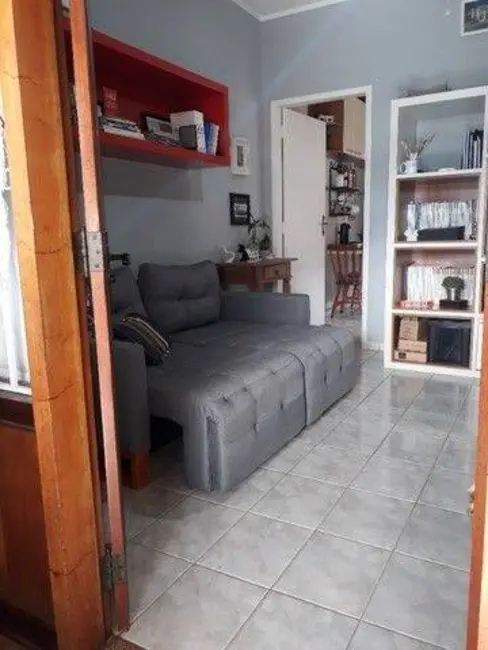 Foto 4 de Casa com 2 quartos à venda, 104m2 em Tremembe - SP