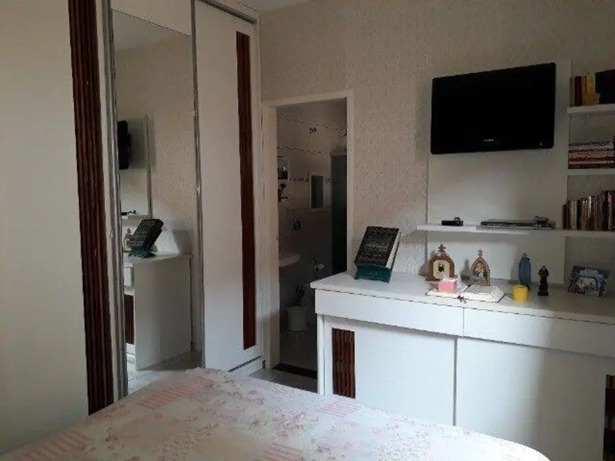 Foto 7 de Casa com 2 quartos à venda, 104m2 em Tremembe - SP