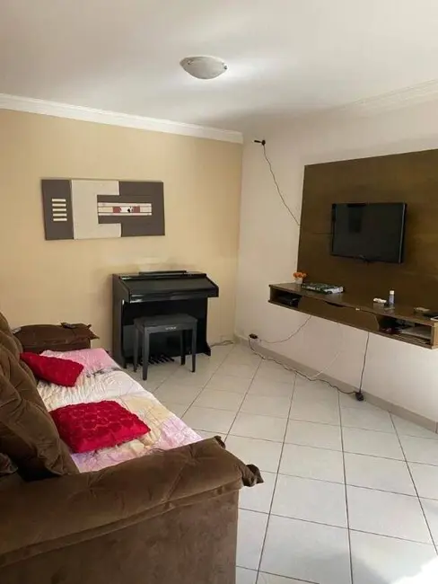 Foto 4 de Casa com 3 quartos à venda, 160m2 em Vila Santa Isabel, Taubate - SP