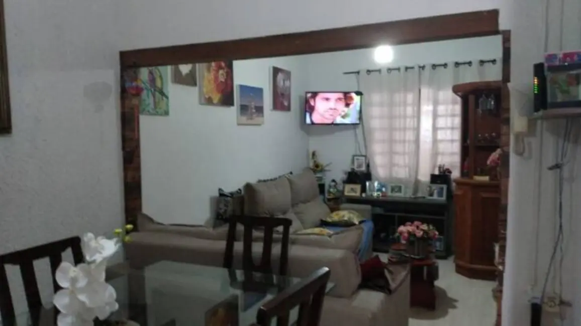 Foto 4 de Casa com 2 quartos à venda, 90m2 em Parque Senhor do Bonfim, Taubate - SP