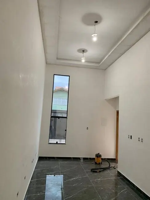 Foto 3 de Casa com 3 quartos à venda, 91m2 em Barreiro, Taubate - SP