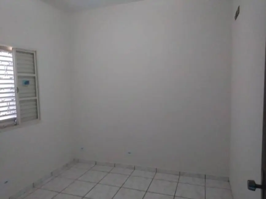 Foto 8 de Casa com 3 quartos à venda, 200m2 em Jardim do Sol, Taubate - SP