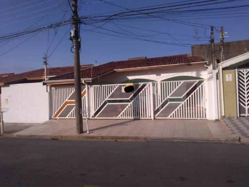 Foto 1 de Casa com 3 quartos à venda, 200m2 em Jardim do Sol, Taubate - SP