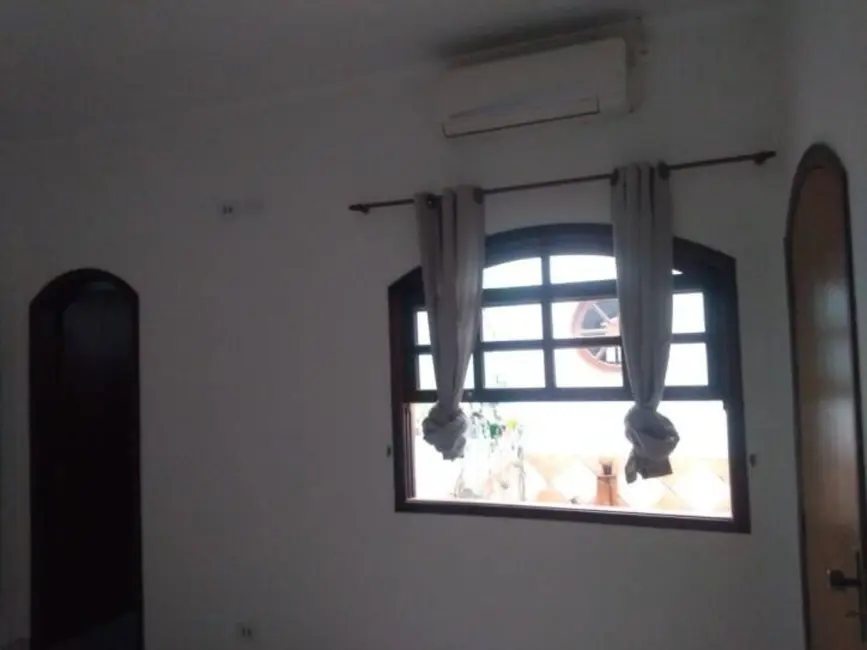 Foto 7 de Casa com 3 quartos à venda, 200m2 em Jardim do Sol, Taubate - SP