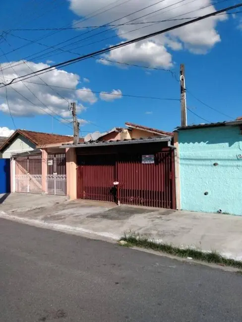 Foto 2 de Casa com 2 quartos à venda, 250m2 em Parque Santo Antônio, Taubate - SP