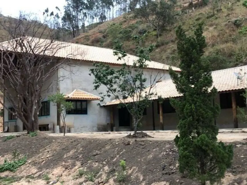 Foto 3 de Chácara com 6 quartos à venda, 723m2 em Lorena - SP