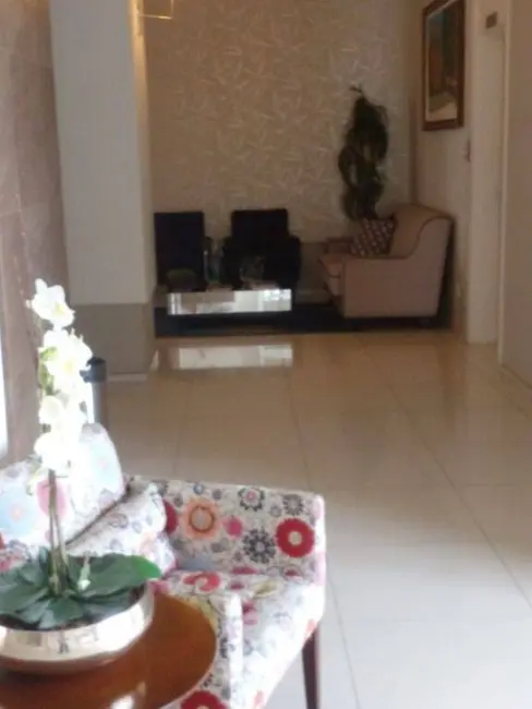 Foto 3 de Apartamento com 2 quartos à venda, 68m2 em Centro, Taubate - SP