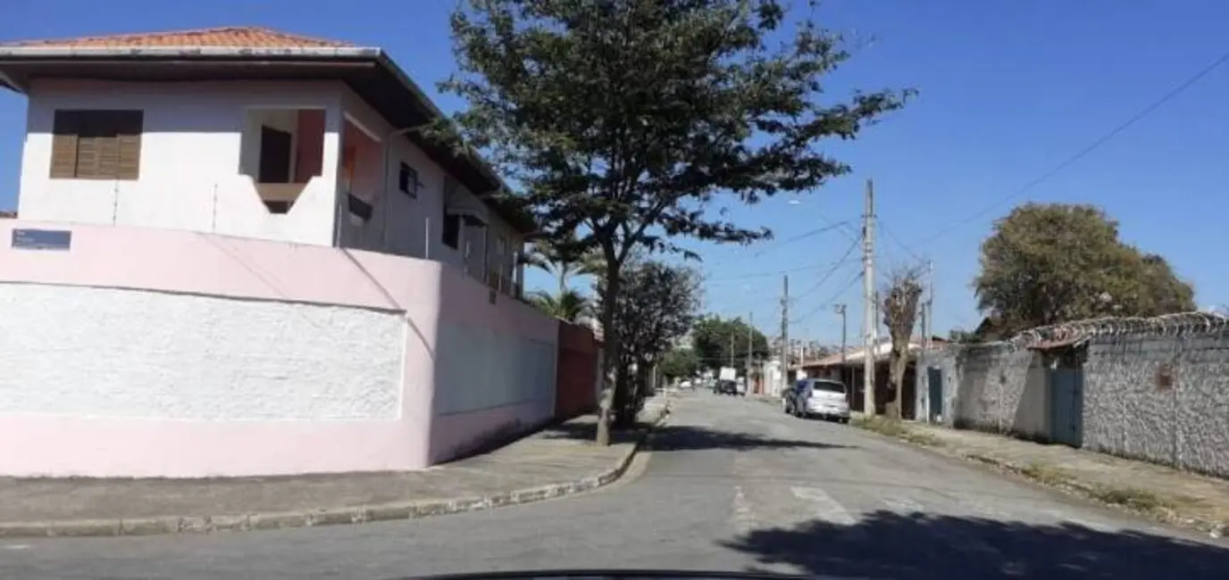 Foto 3 de Casa com 3 quartos à venda, 96m2 em Jardim Gurilândia, Taubate - SP