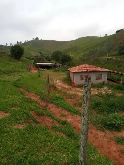 Foto 3 de Sítio / Rancho com 2 quartos à venda, 302500m2 em Centro, Taubate - SP
