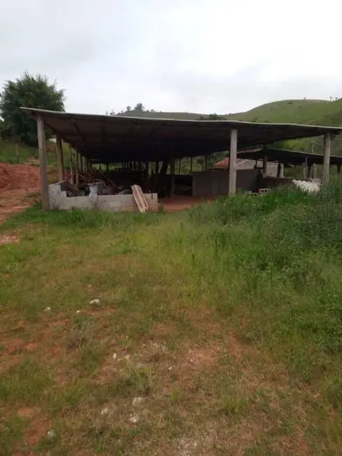 Foto 4 de Sítio / Rancho com 2 quartos à venda, 302500m2 em Centro, Taubate - SP