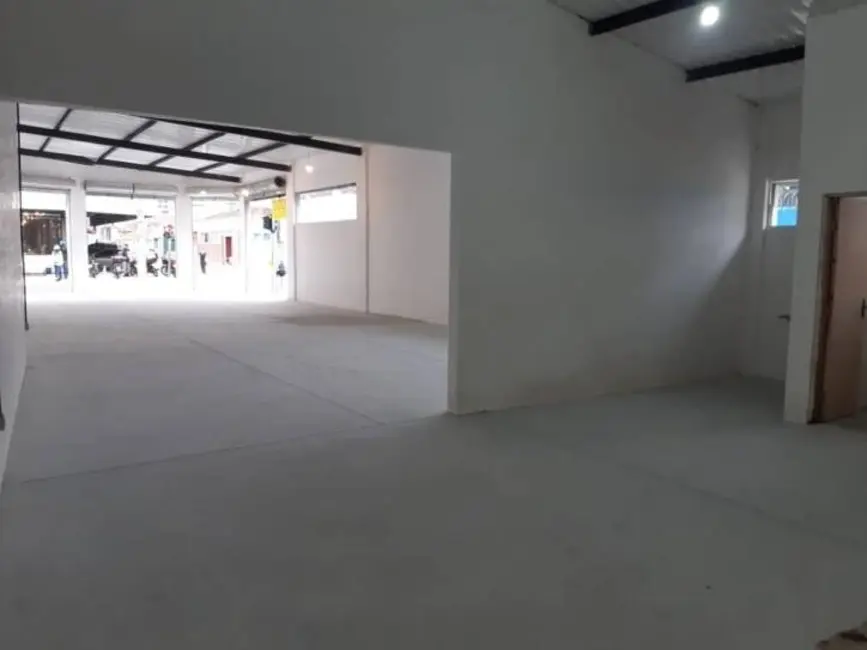 Foto 4 de Sala Comercial para alugar, 200m2 em Centro, Taubate - SP