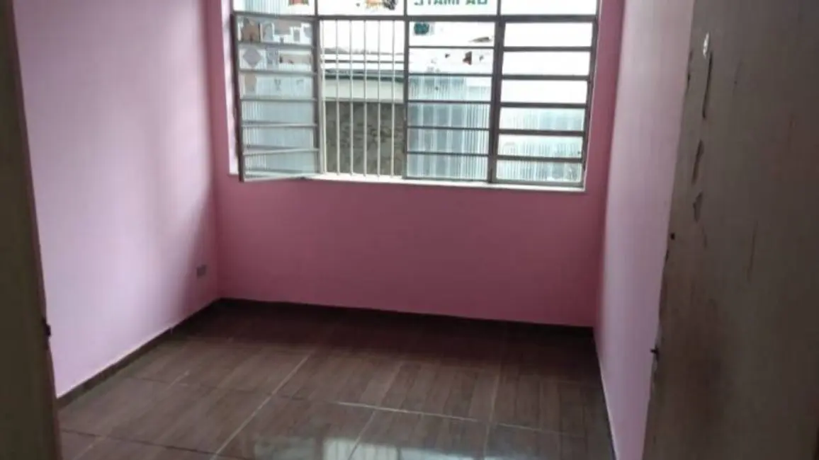 Foto 3 de Casa com 4 quartos à venda e para alugar, 150m2 em Jardim Santa Clara, Taubate - SP