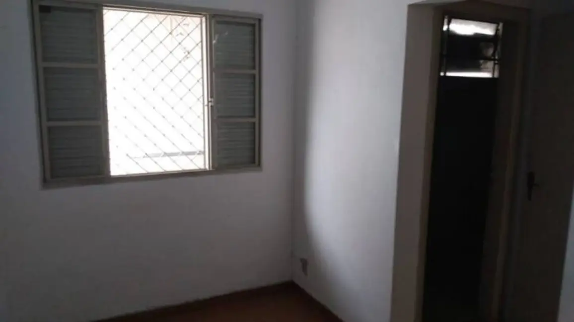 Foto 8 de Casa com 4 quartos à venda e para alugar, 150m2 em Jardim Santa Clara, Taubate - SP