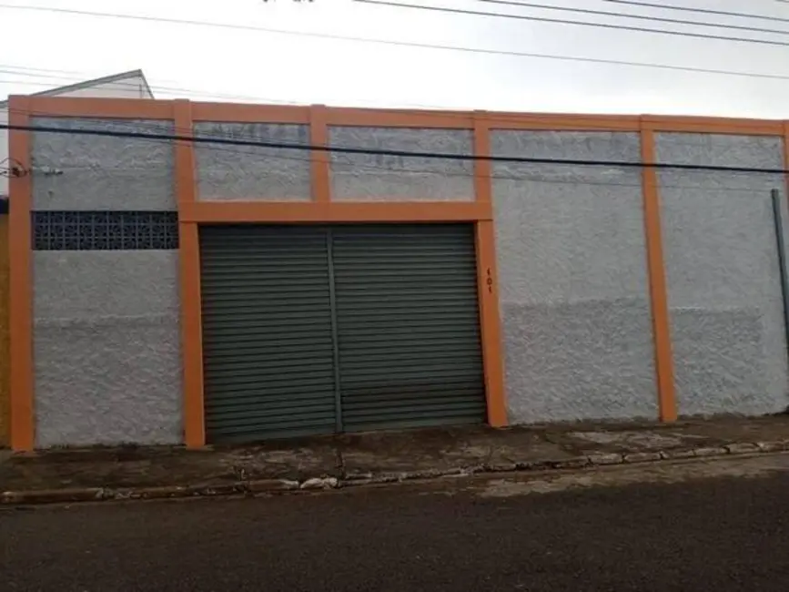 Foto 3 de Casa com 2 quartos à venda, 300m2 em Sao Jose Dos Campos - SP