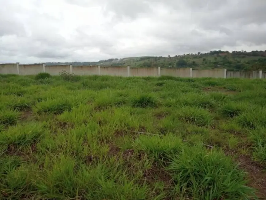 Foto 2 de Terreno / Lote à venda, 250m2 em Centro, Taubate - SP