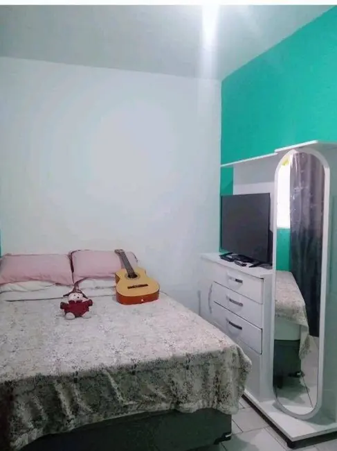 Foto 8 de Casa com 2 quartos à venda, 70m2 em Jardim Canuto Borges, Taubate - SP
